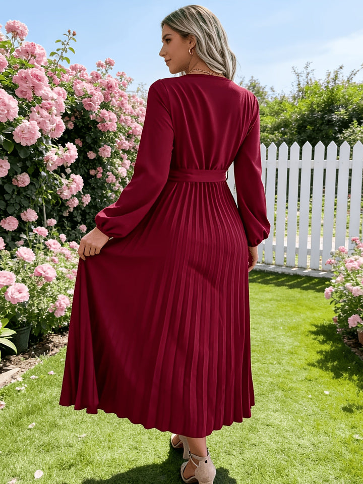 Elegant Pleated Wrap Maxi Dress for Women with V Neck Long Sleeve Belted Flowing Style