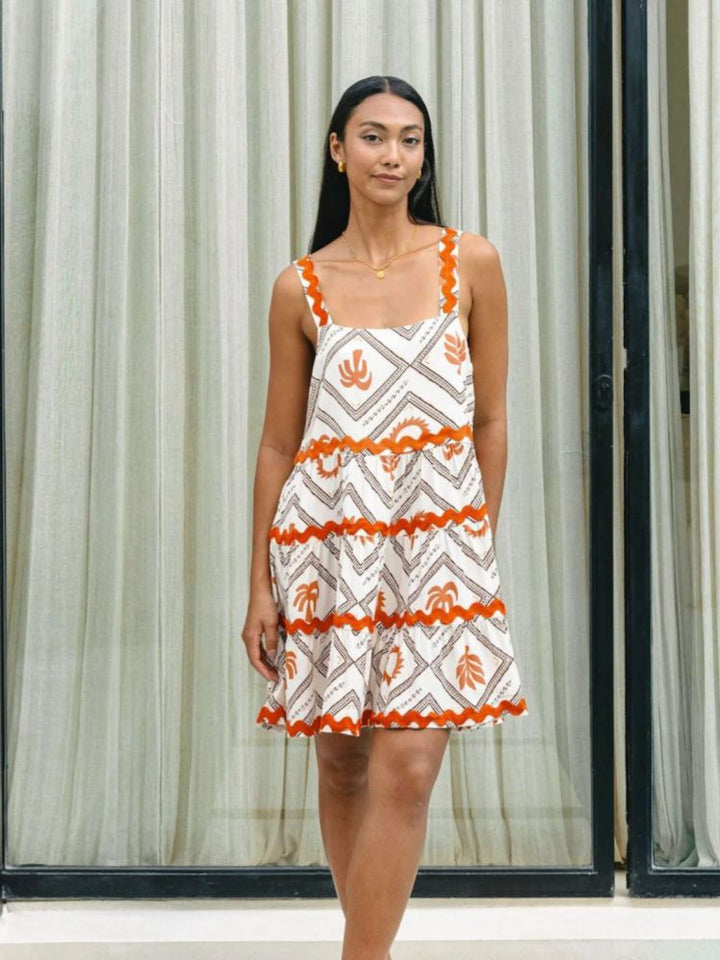 Effortless Ric Rac Trim Tiered Mini Dress for Women with Square Neck Sleeveless Ruffle Hem Bohemian Style