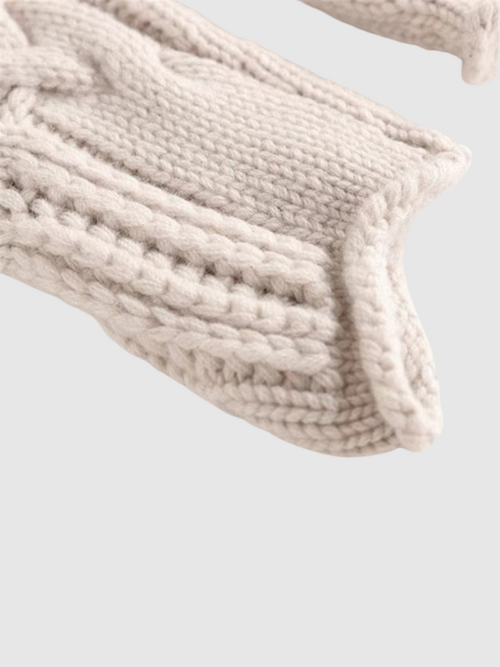 Comfortable Cable Knit Sweater for Women with Turtleneck Long Sleeve Oversized Relaxed Style