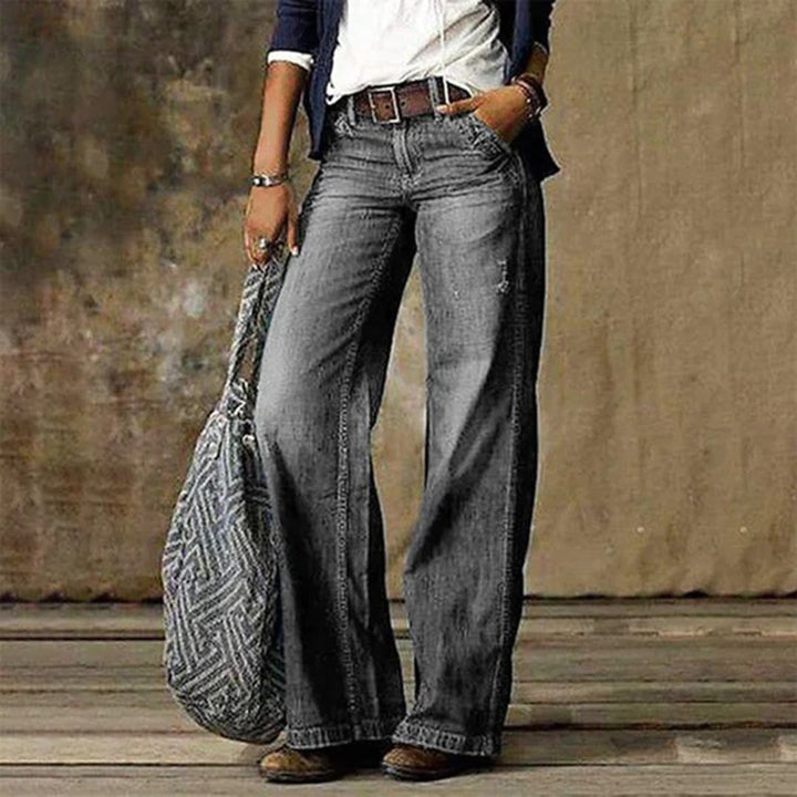 Effortless Blue Wide Leg Jeans for Women with High Waist Relaxed Faded Denim Style