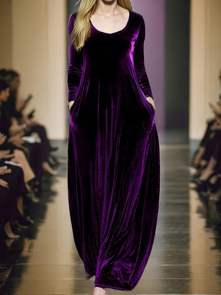 Elegant Velvet Maxi Dress for Women with Scoop Neck Long Sleeve Flowing Caftan Style