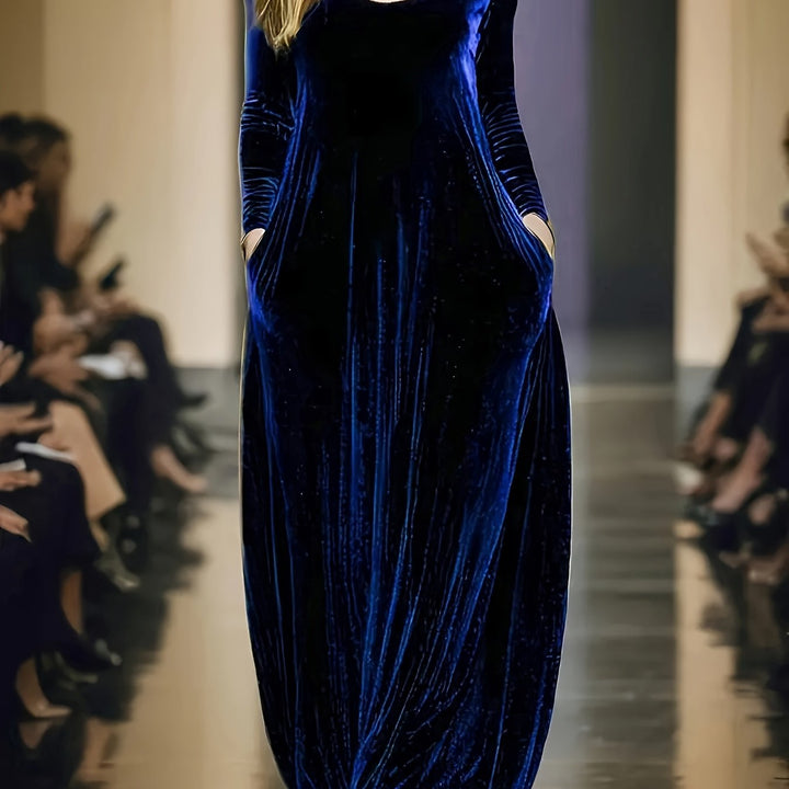 Elegant Velvet Maxi Dress for Women with Scoop Neck Long Sleeve Flowing Caftan Style